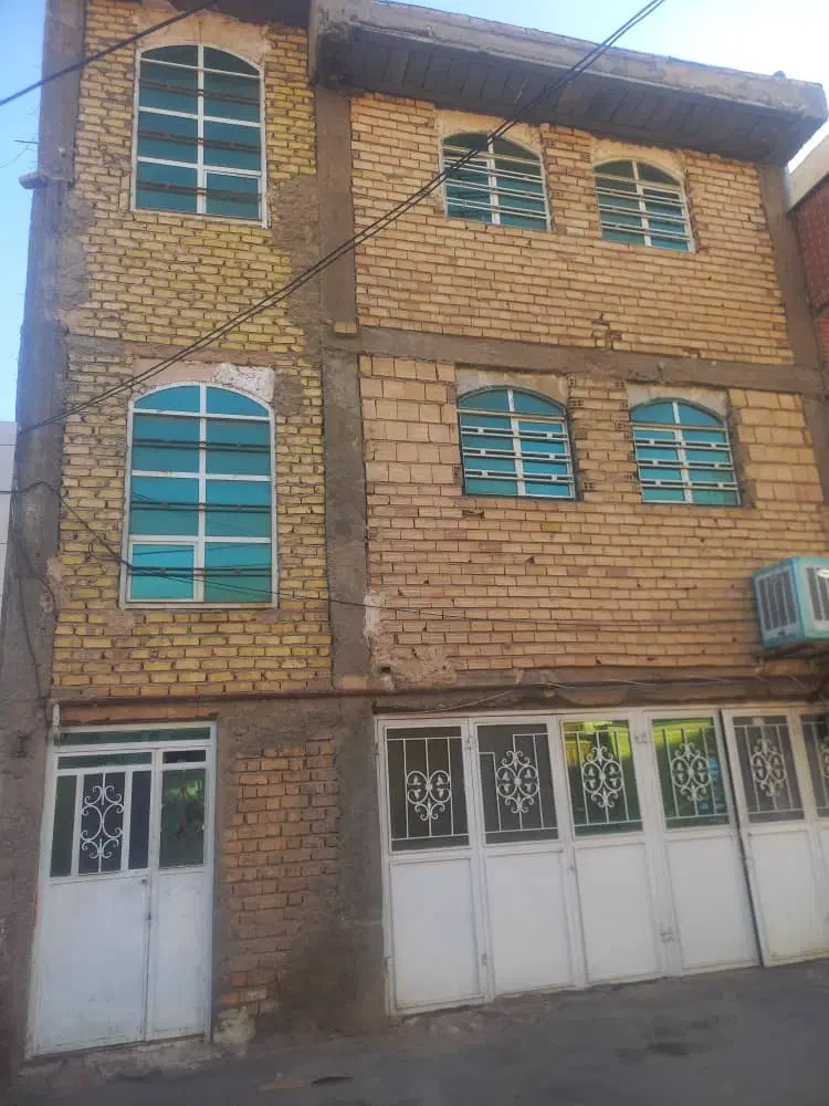 فروش طبقه 2منزل مسکونی در محراب