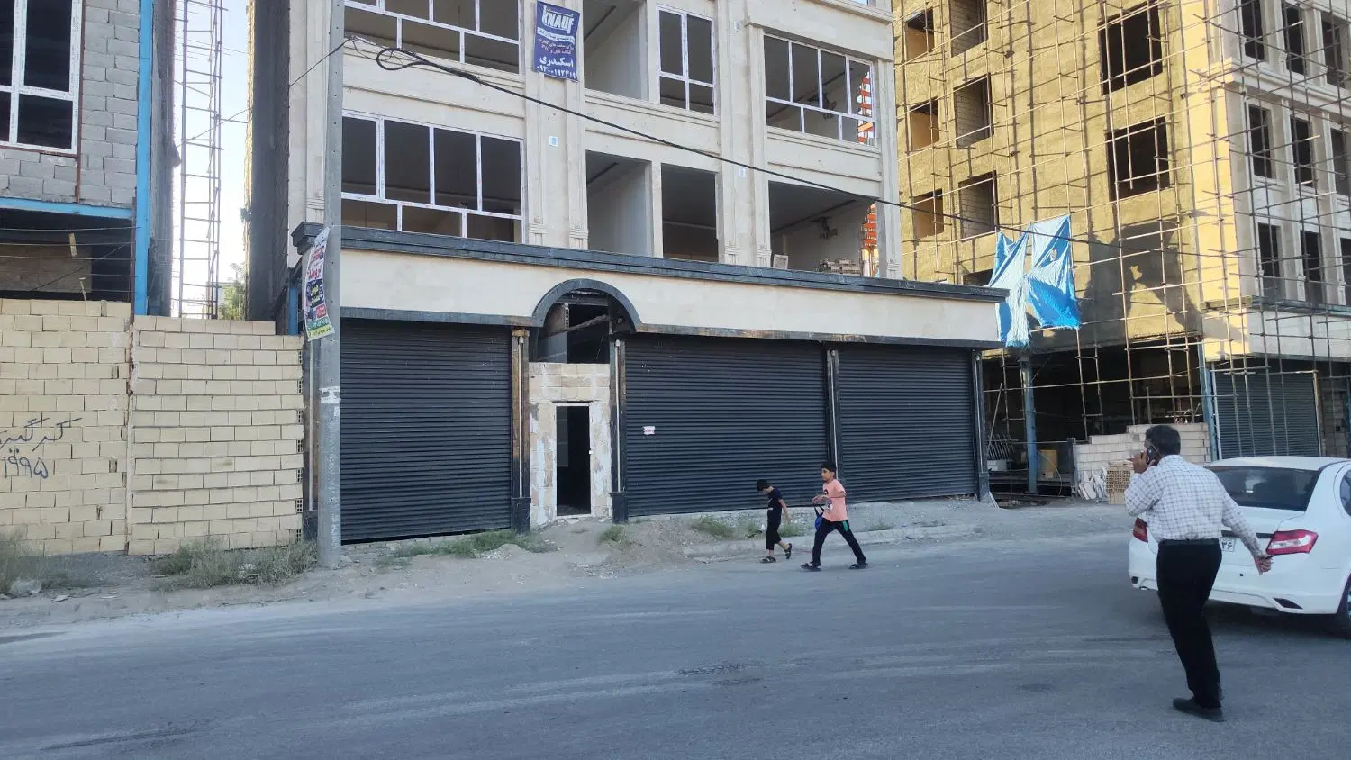 آپارتمان ۱۱۰ متر پارکینگ و آسانسور