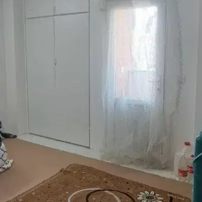 یه خونه ۶۰ متری