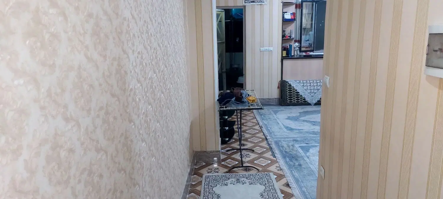واحد ۶۰ متری فول امکانات