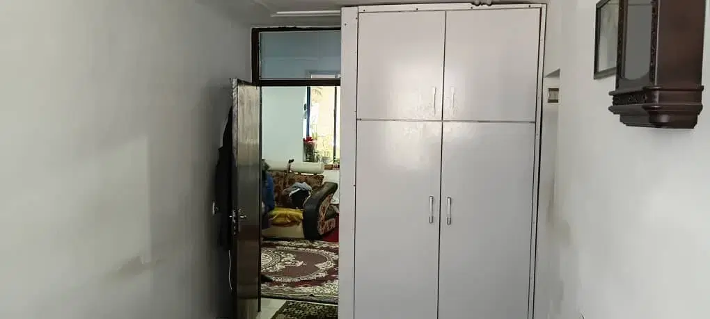 واحد پایین با پارکینگ در انتهای فکوری فرجام