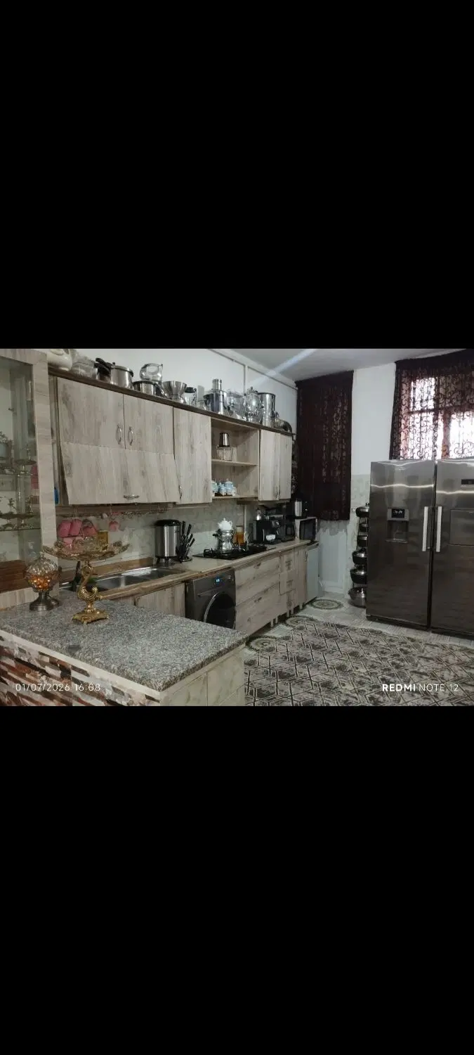 خونه 100متری
