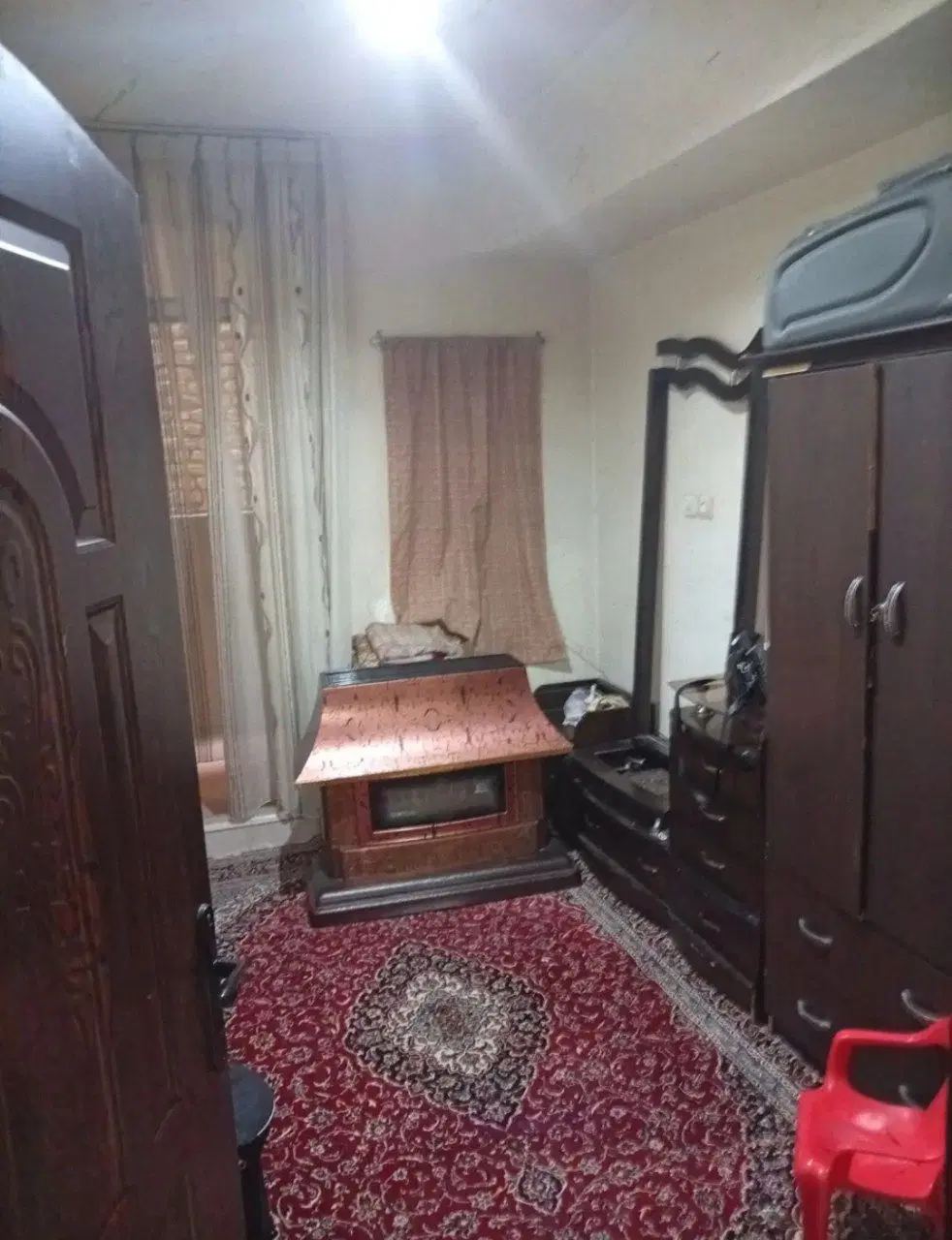 دوسر نور ۹۰ متری گلچین _ کوی امیر _ ولی عصر