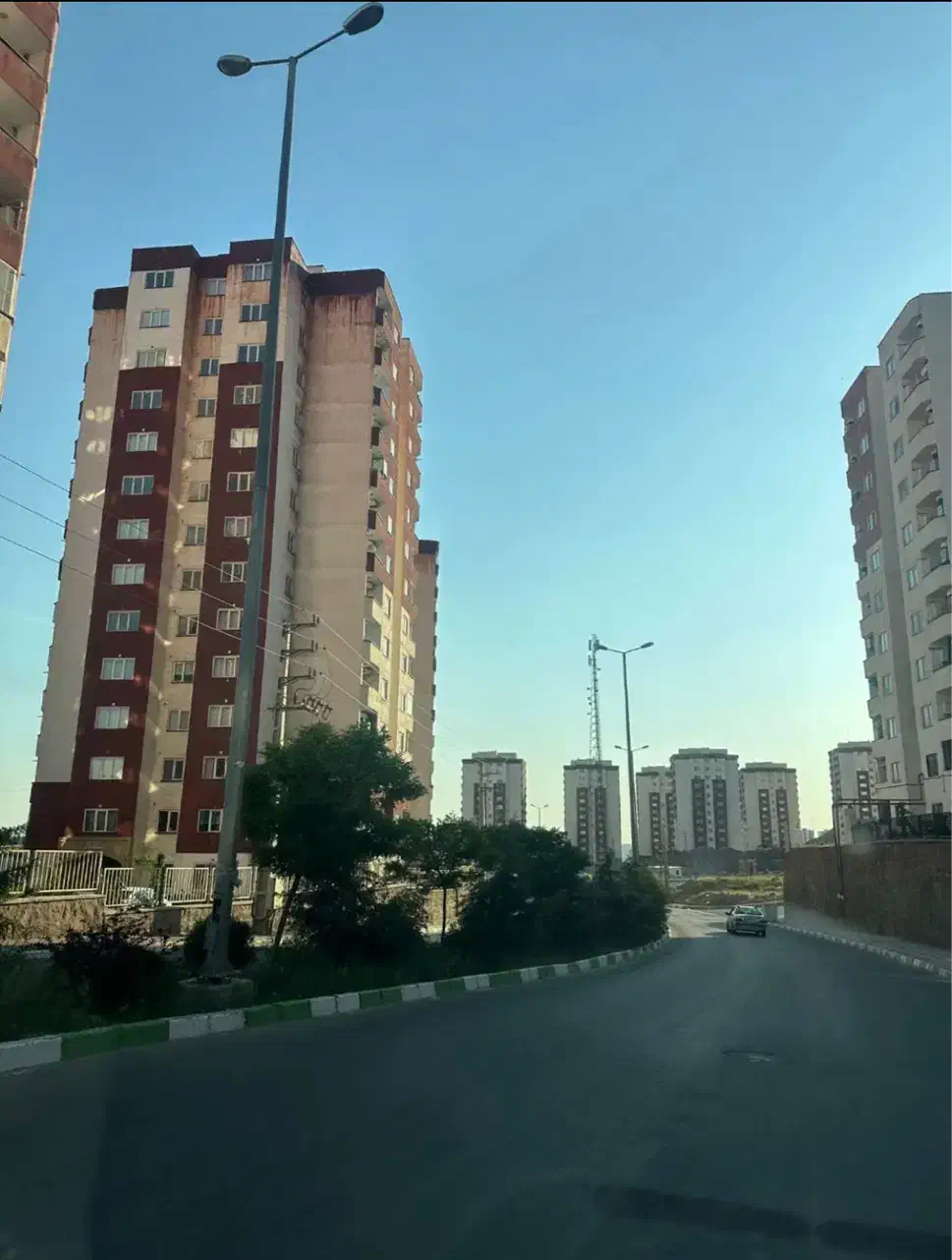 فاز ۵ شمالی بر بلوار صیاد شیرازی