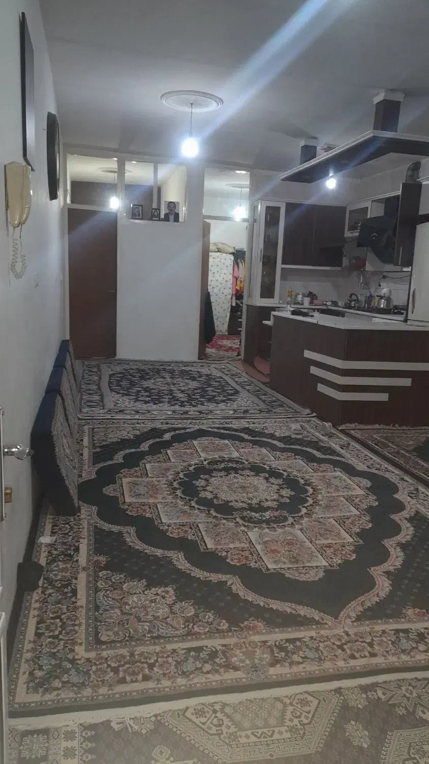 ۹۰ متری حیات ماشین رو دربست