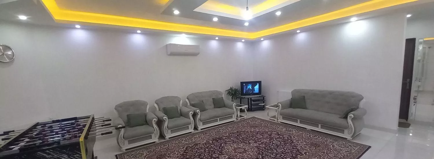 اجاره ویلا تمیز با فوتبال دستی و آلاچیق