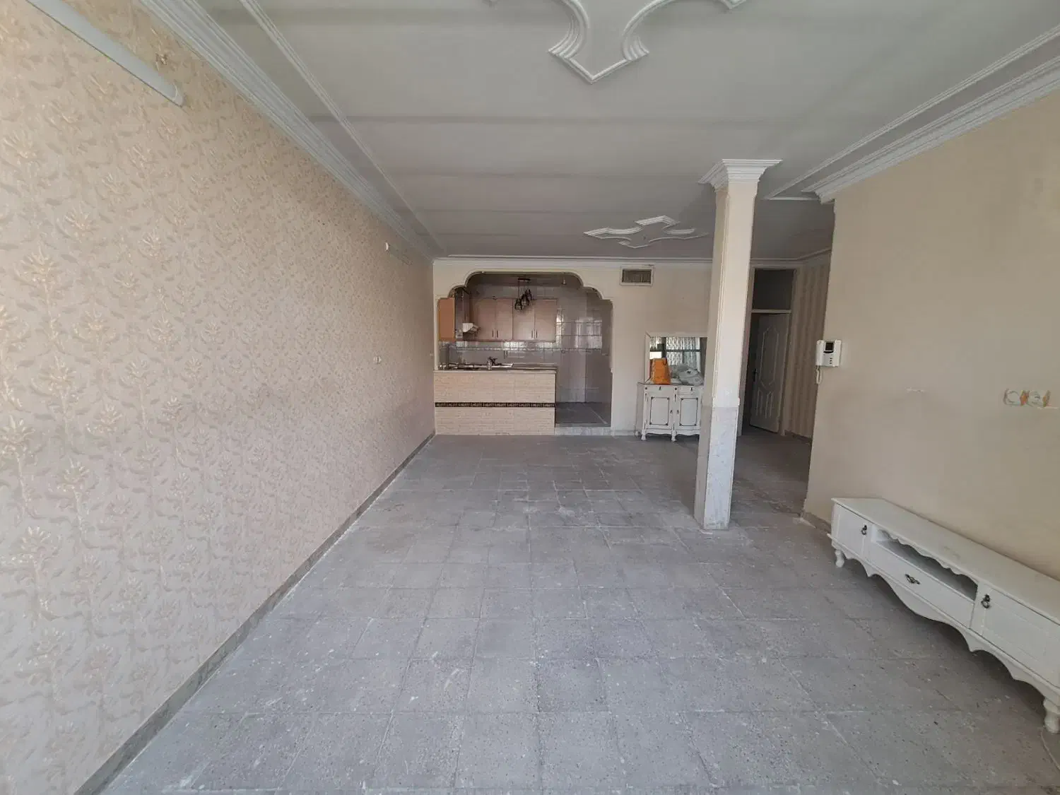 ۶۰ متری_بدون مالک_طبقه دوم