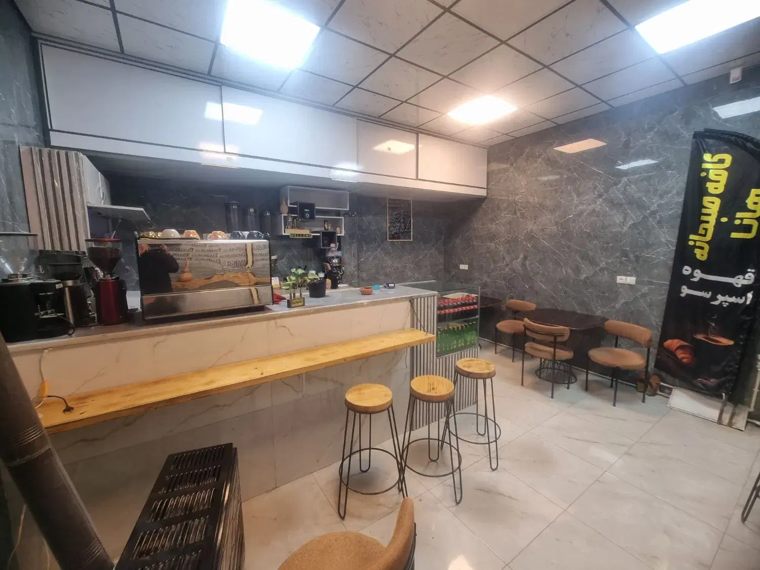 اجاره مغازه ۳۰ متری لاکچری
