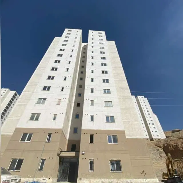 آپارتمان 87 متری 2 خواب فاز 11 زون 3