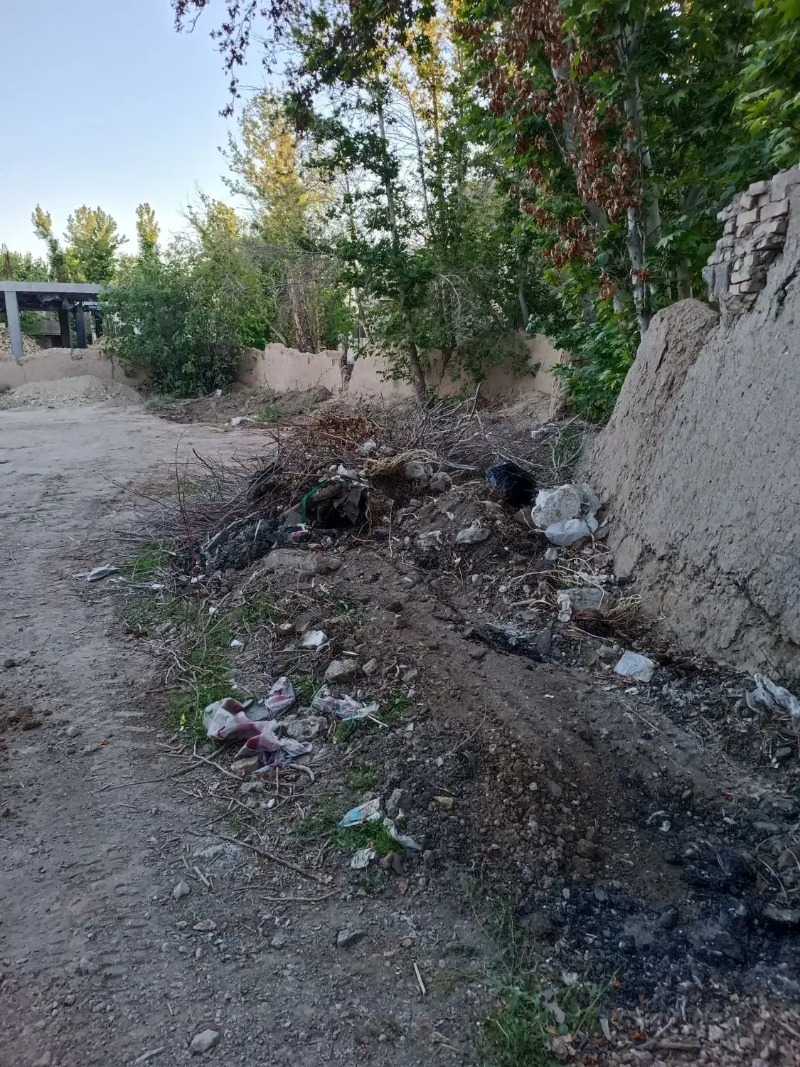 فروش زمین مسکونی 218متری در دینان