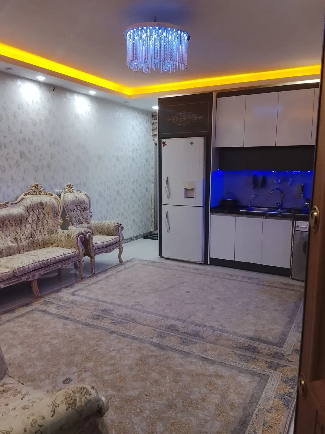 فروش آپارتمان _ ۶۵ متری _ زمان