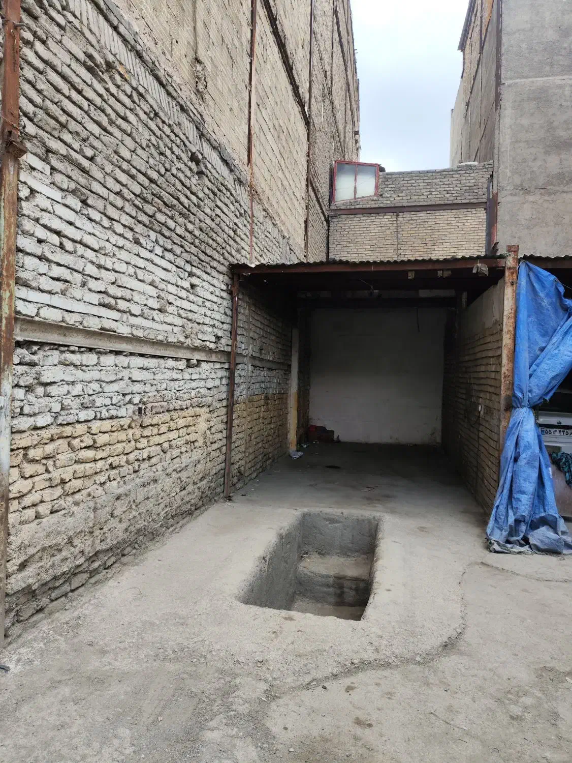یک باب مغازه داخل گاراژ اجاره