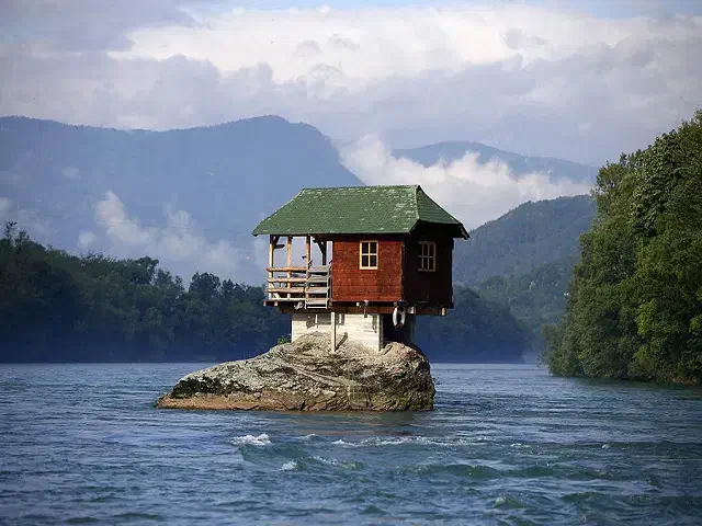 خانه به متراژ ۱۵۰ متر