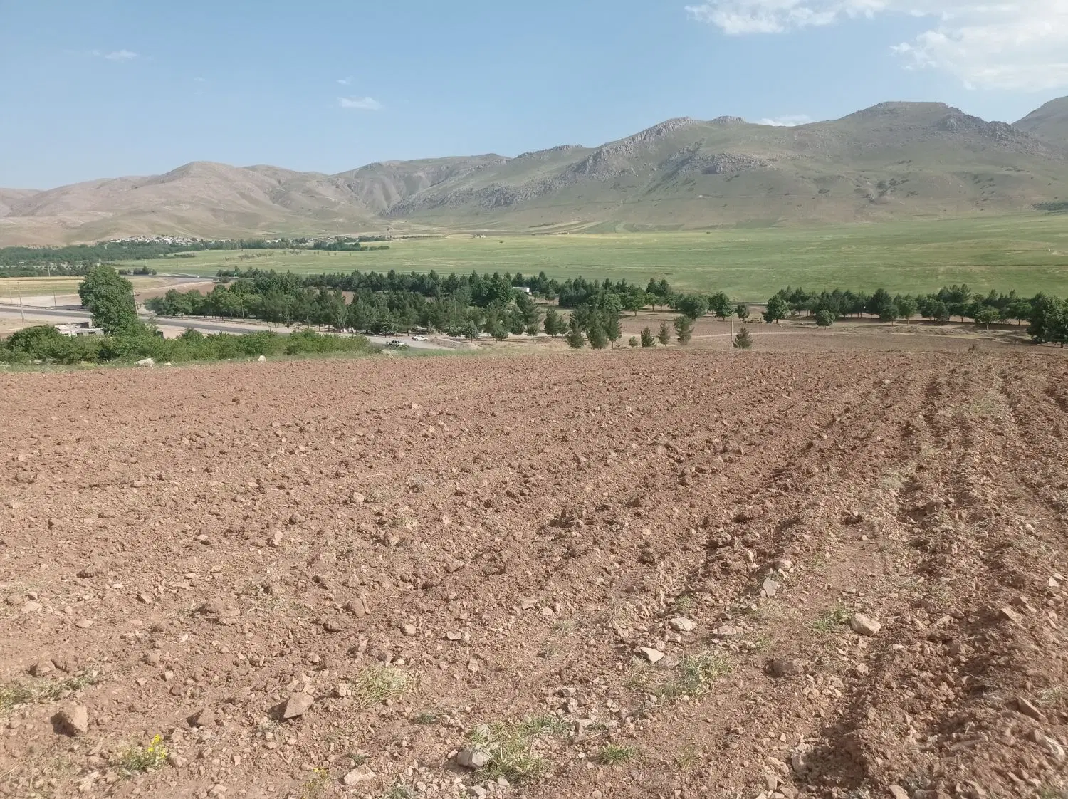 زمین صنعتی تجاری