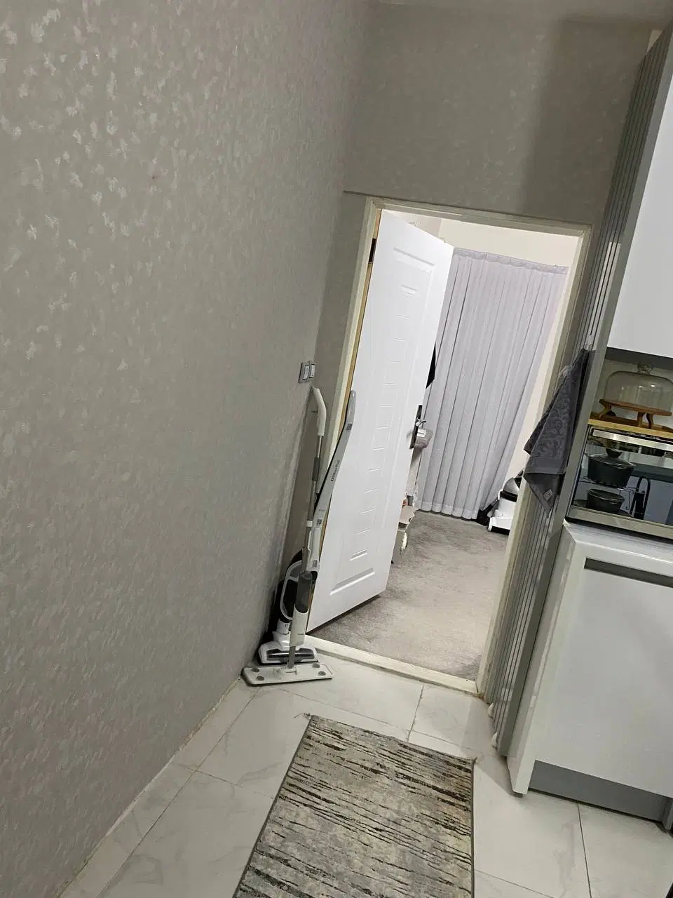 طبقه همکف فروشی