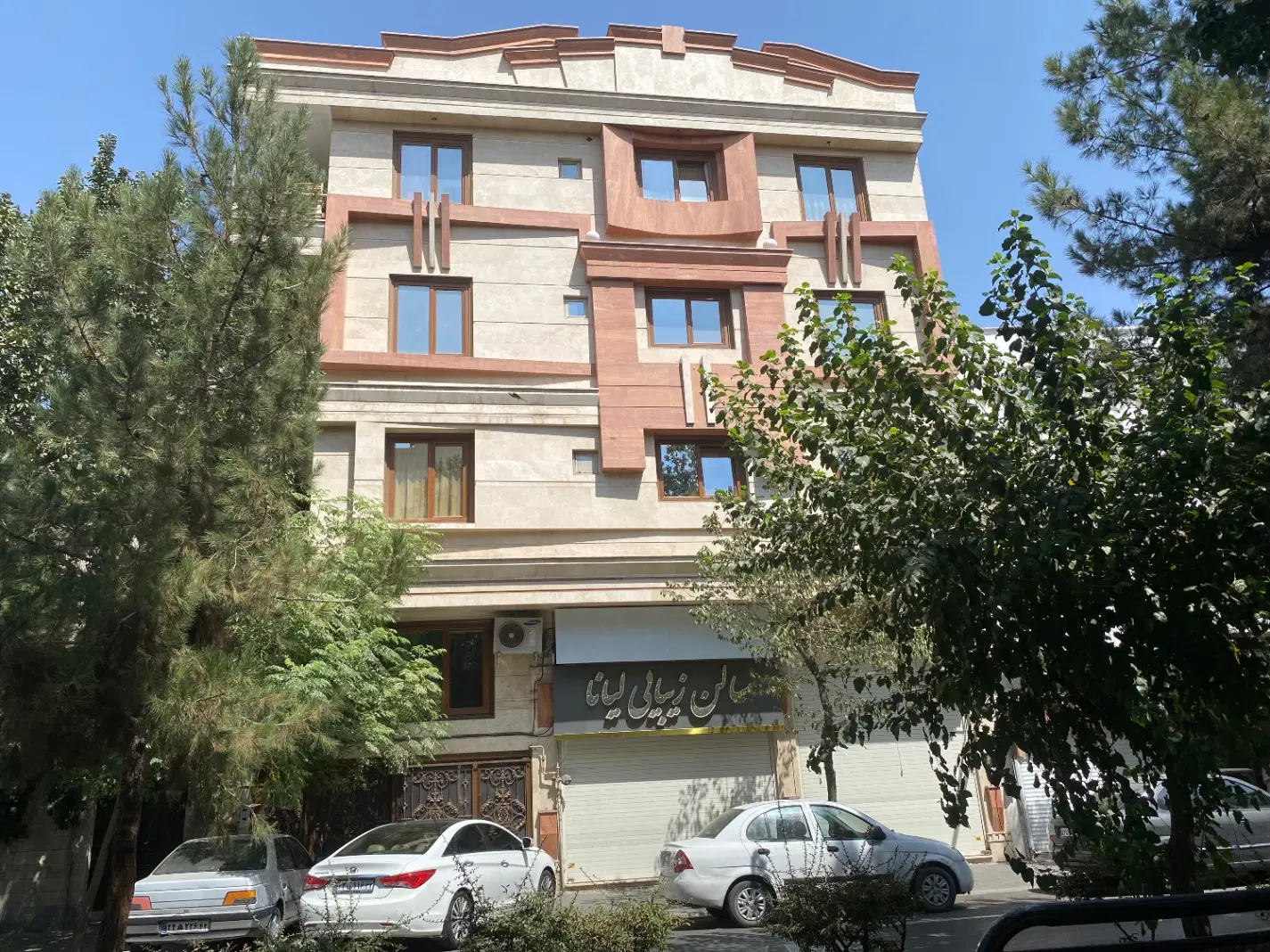 ۱۲۰ متری بلوار نیکنام غربی