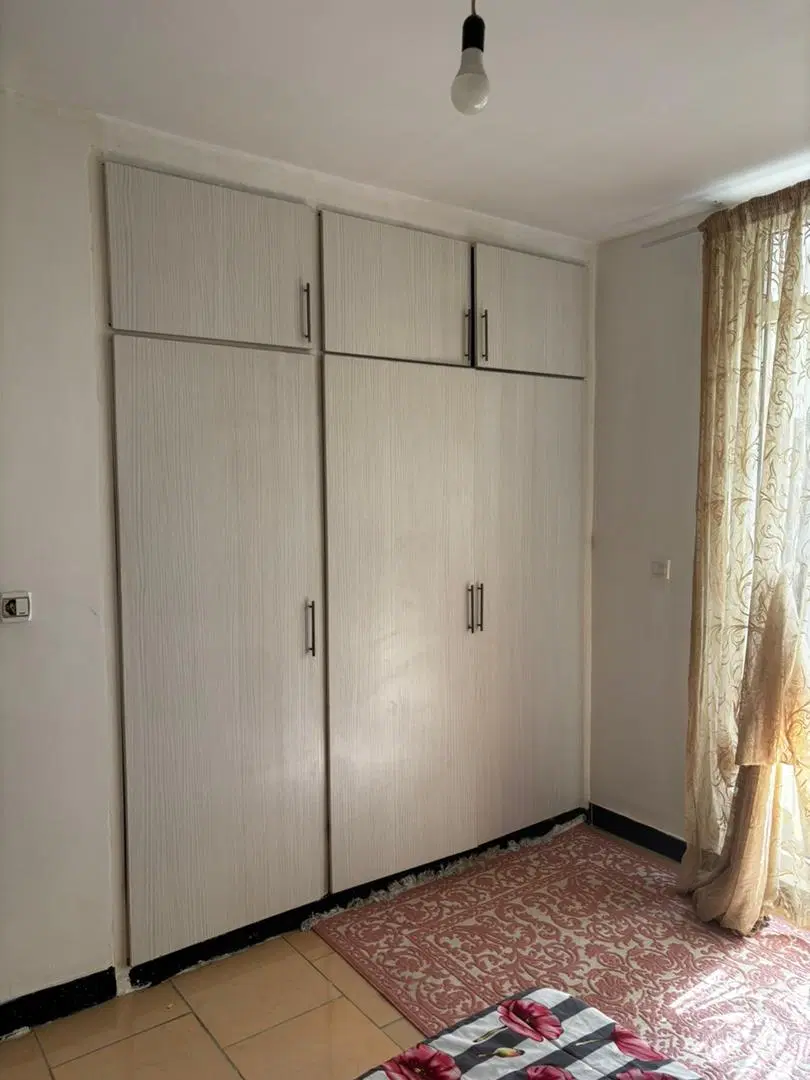 گلها وسط وام تسویه