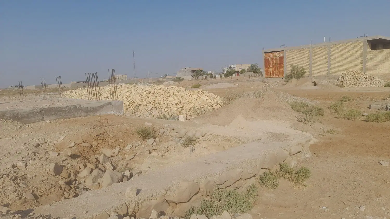زمین 240 متری گشویی