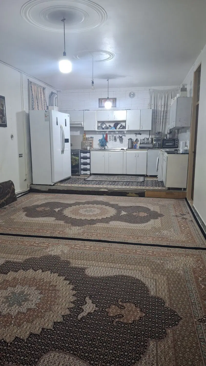 فروش خانه در روستای میانگلال(شهرک پرواز )