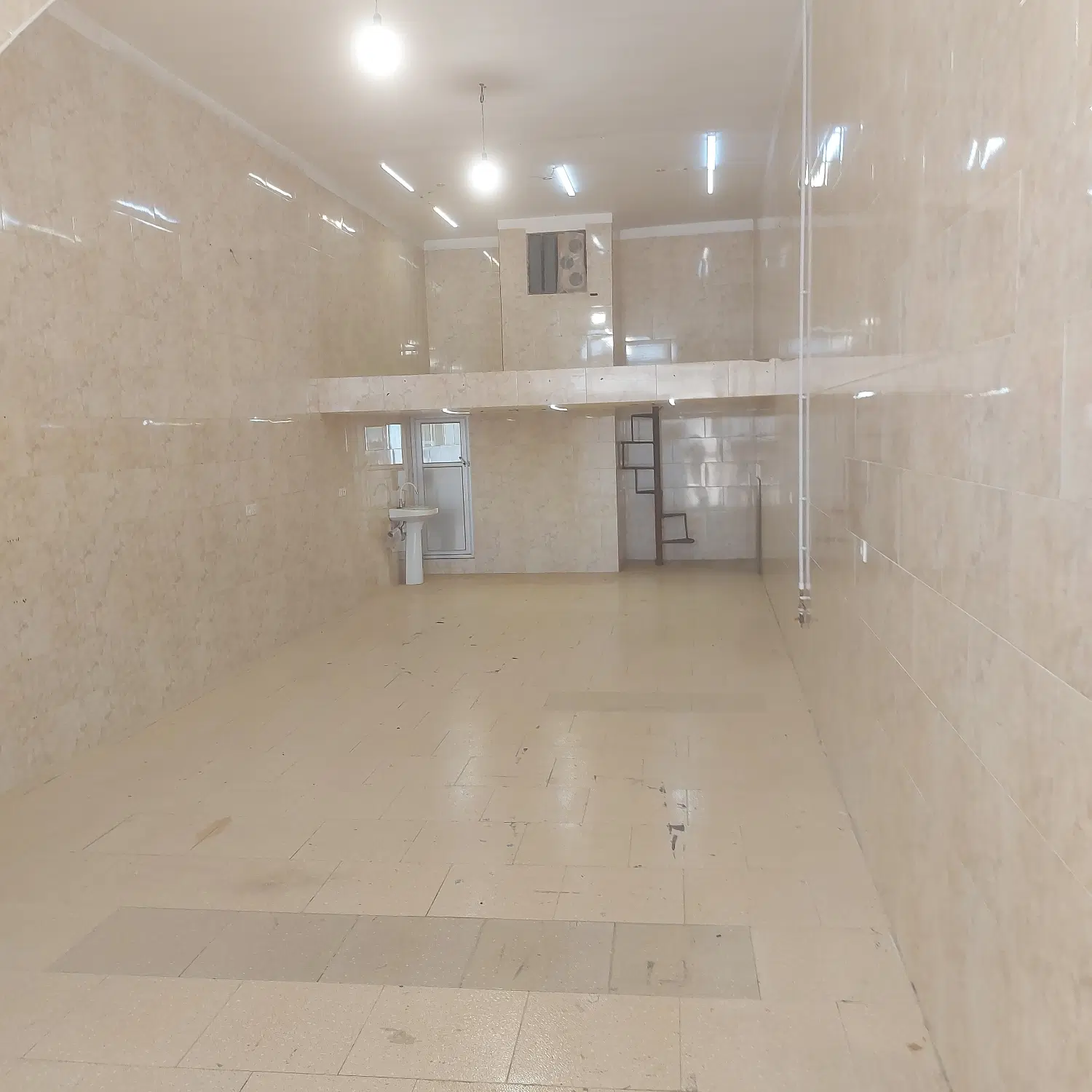 مغازه اجاره ای
