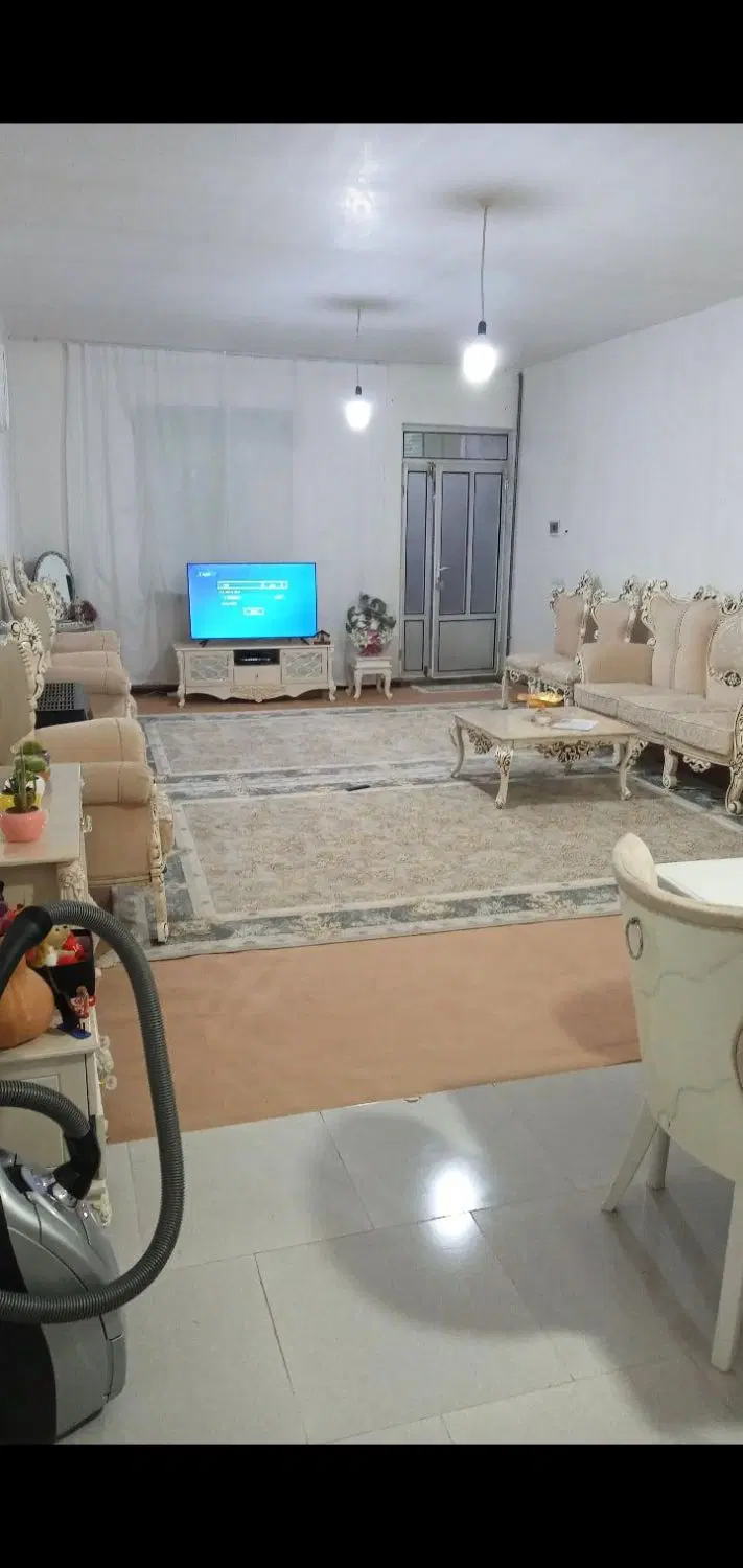 آگهی فروش  خانه ویلایی تازه ساخت در گلمغان
