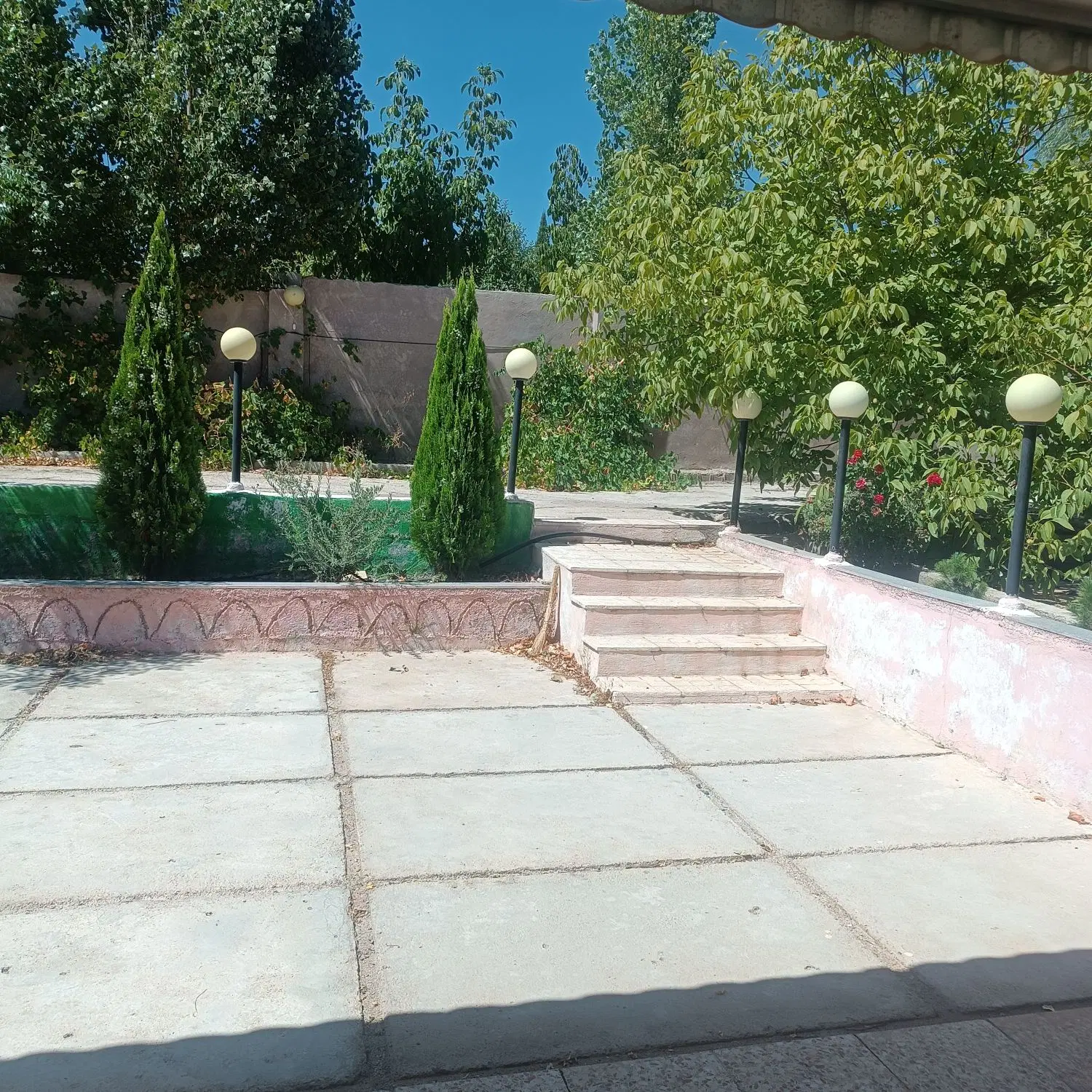 باغ کهمره سرخی