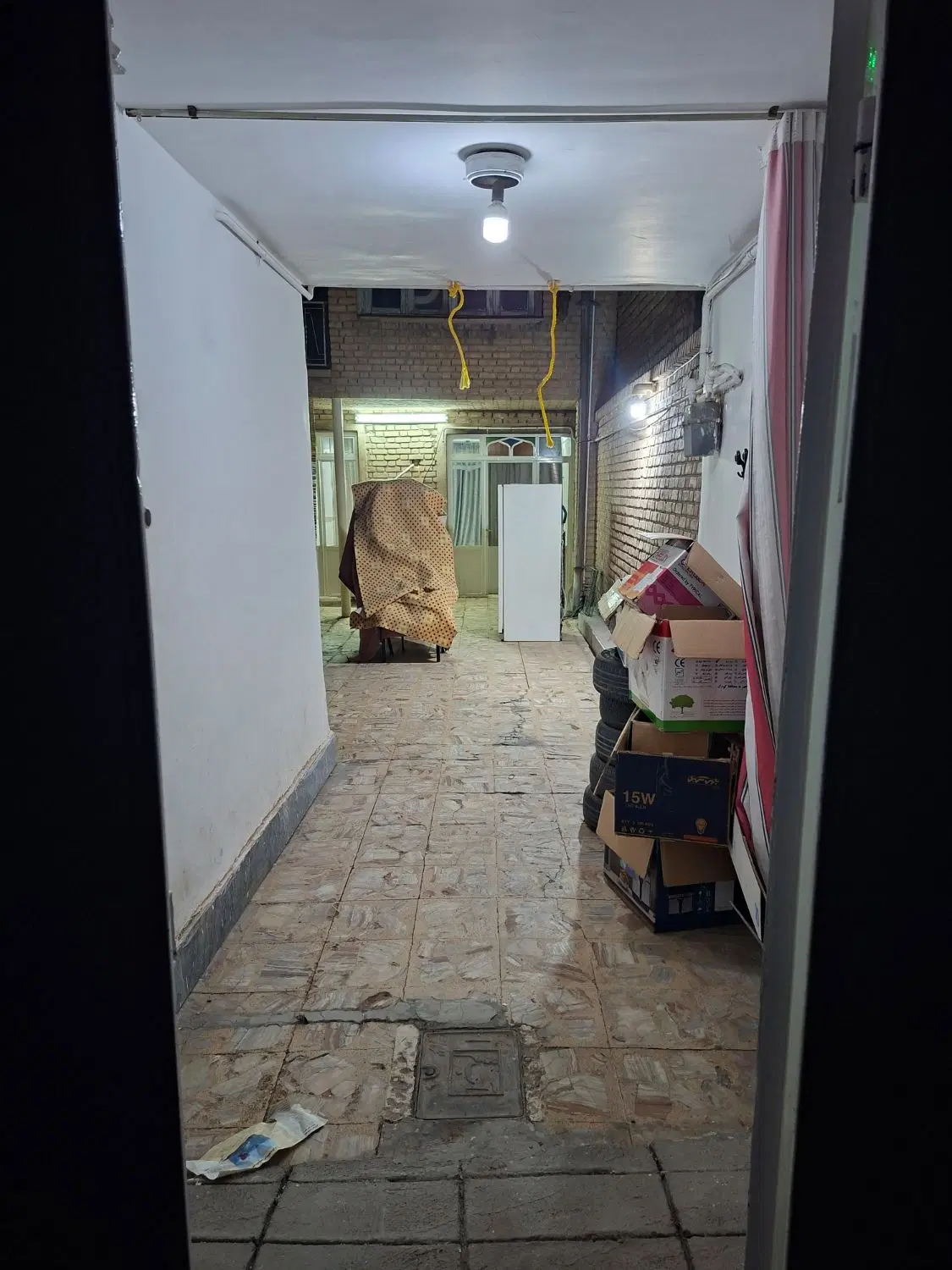 یک قطعه زمین دوکله (خانه کلنگی ۲ طبقه ونیم)