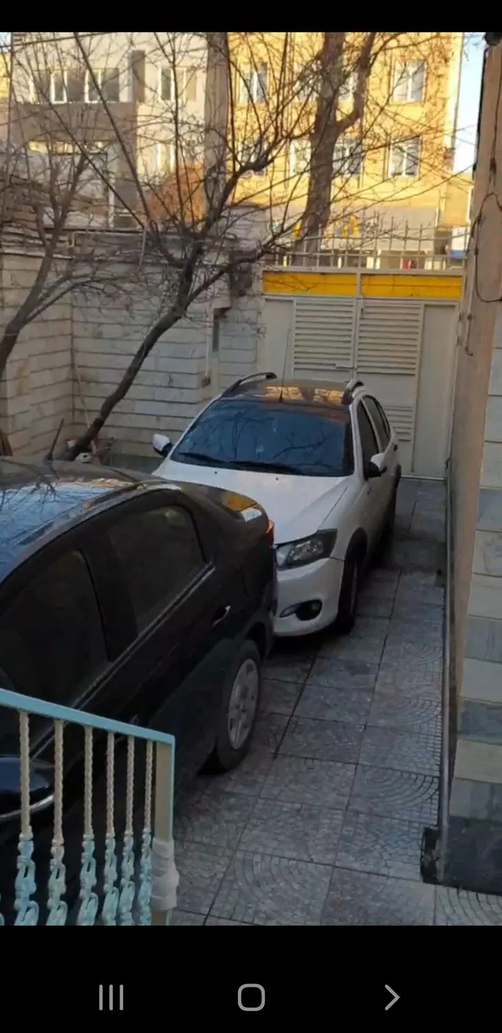 خانه همکف برخیابان