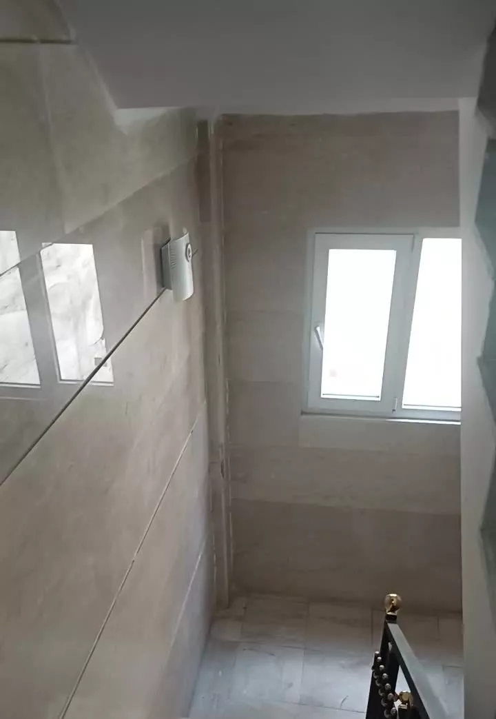 متراژ 60 متری