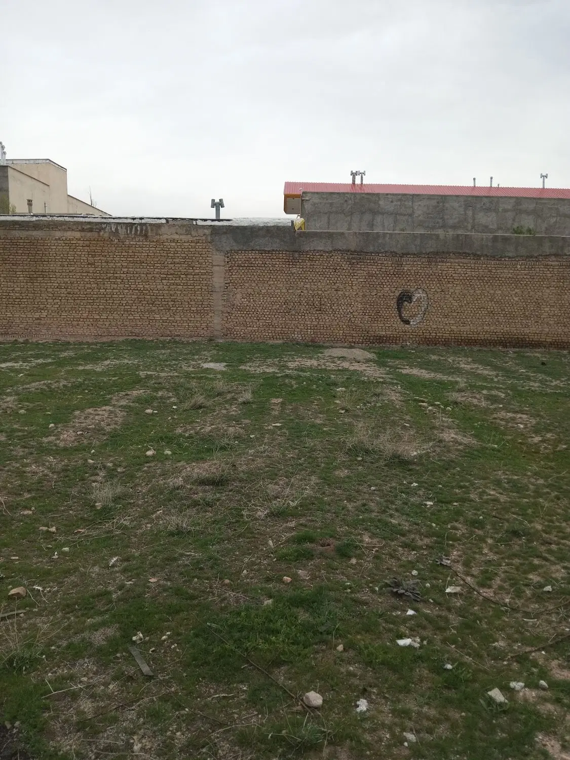 فروش‌زمین‌