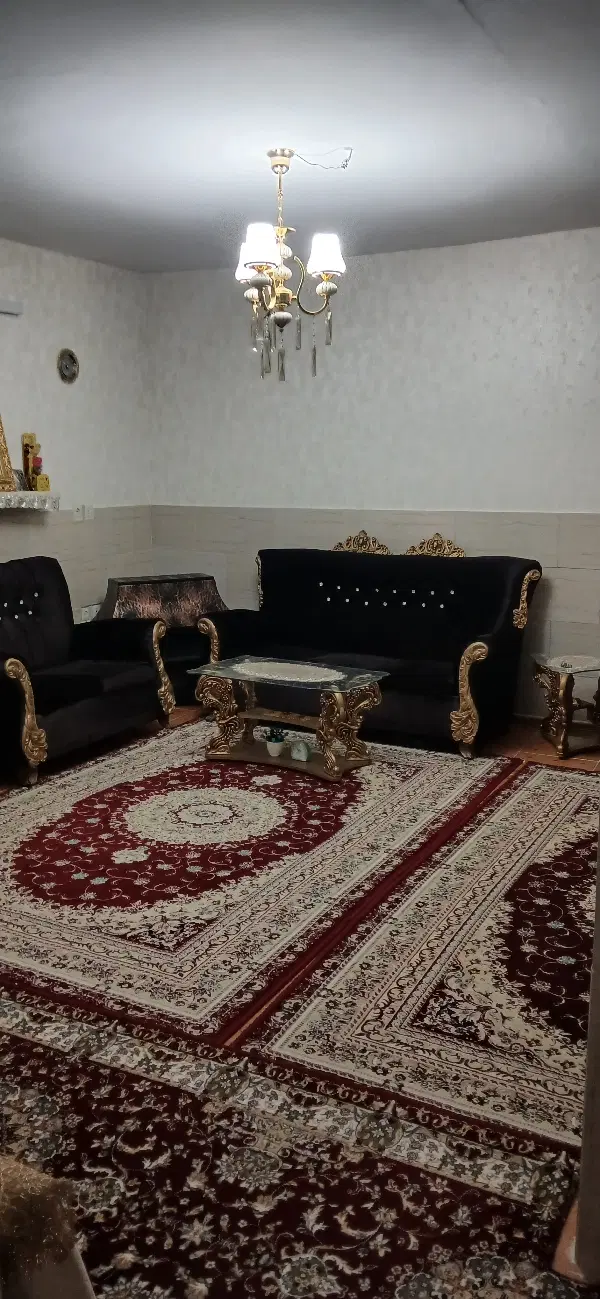 فروش خانه ویلایی در بهترین موقعیت قلمستان