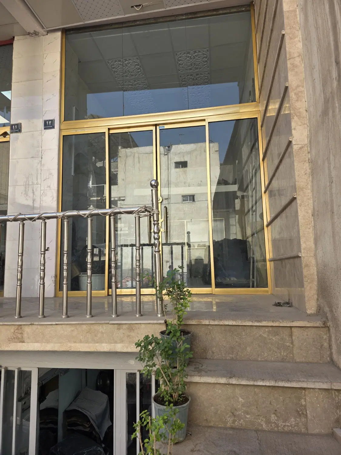 مغازه بازار بزرگ تهران