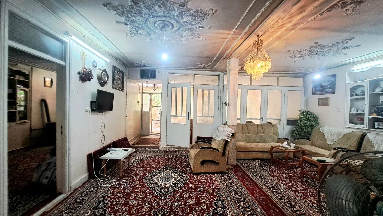 ویلایی ۲۰۰ متری