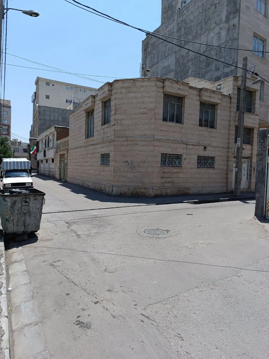 خانه دربستی مرکز شهر