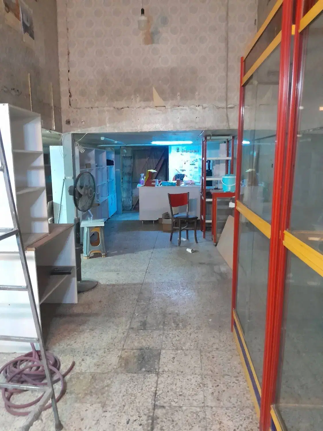 ۶۶ متر مغازه،۷۸ متر خانه