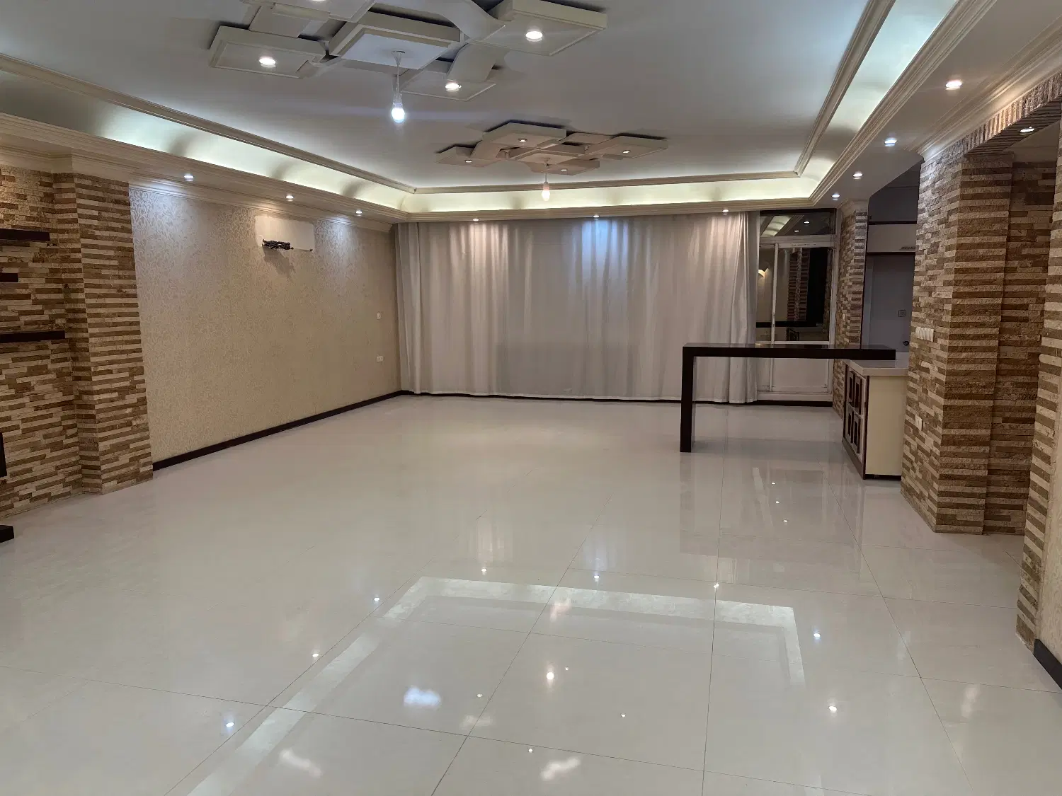 آپارتمان ۱۸۳ متری مدرس