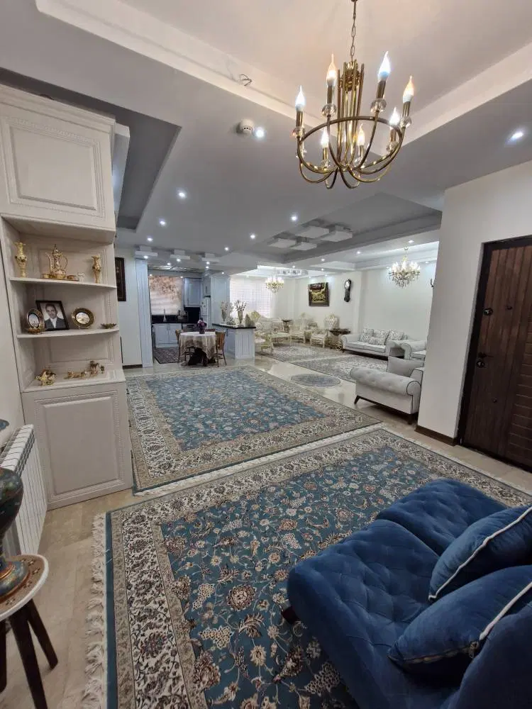 ۱۴۷ متر تکواحدی پیروزی