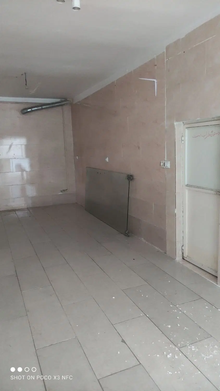 مغازه ۲۴ متری فروشی و اجاره در گلباران