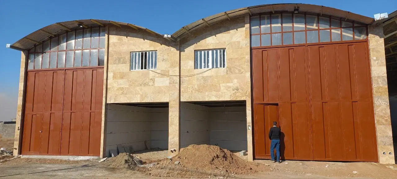 فروش سوله ۳۰۰ متری و مهندسی ساز در قلعه شور