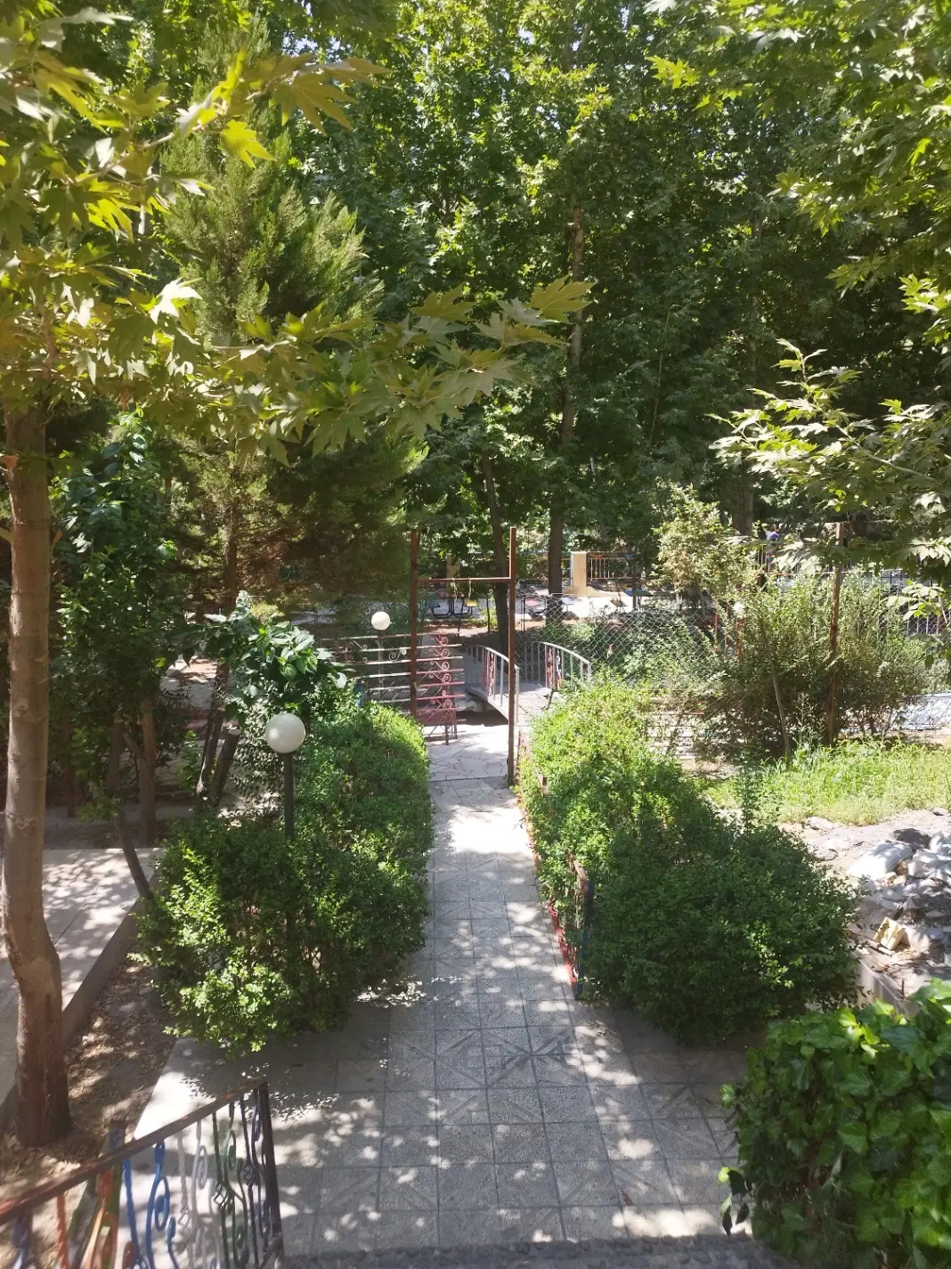 نیم امتیاز استانداری چشمه توتی