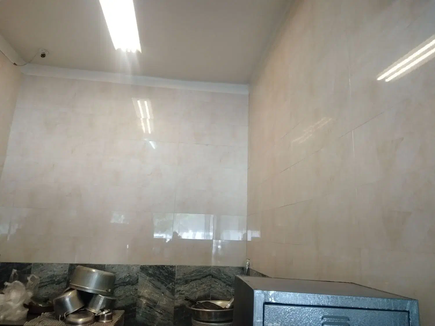 18متر