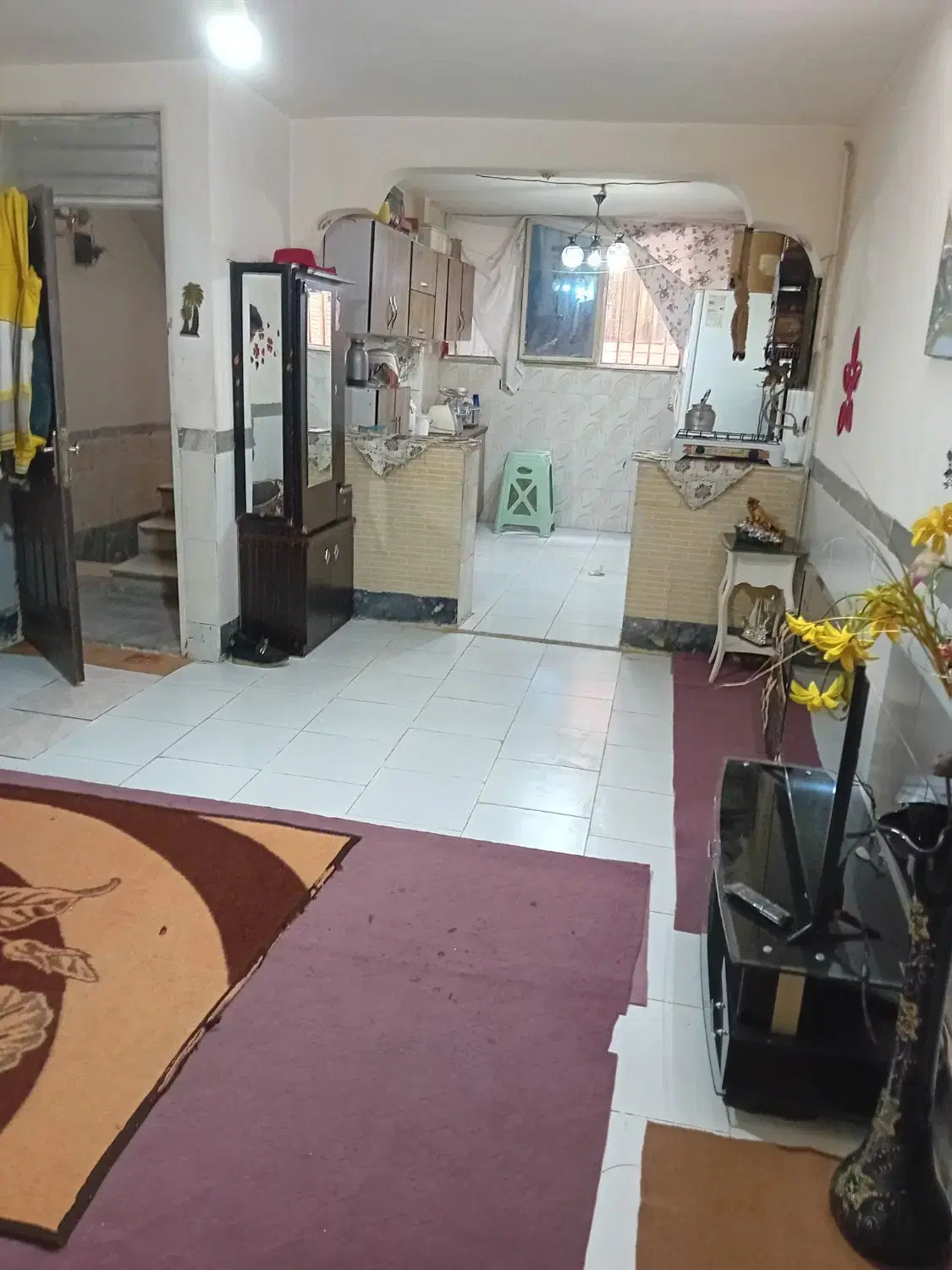 آپارتمان ۵۰ متری طبقه ی همکف