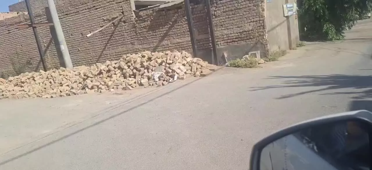 قنوات زمین ۴ دیواری تجاری مسکونی دو بر