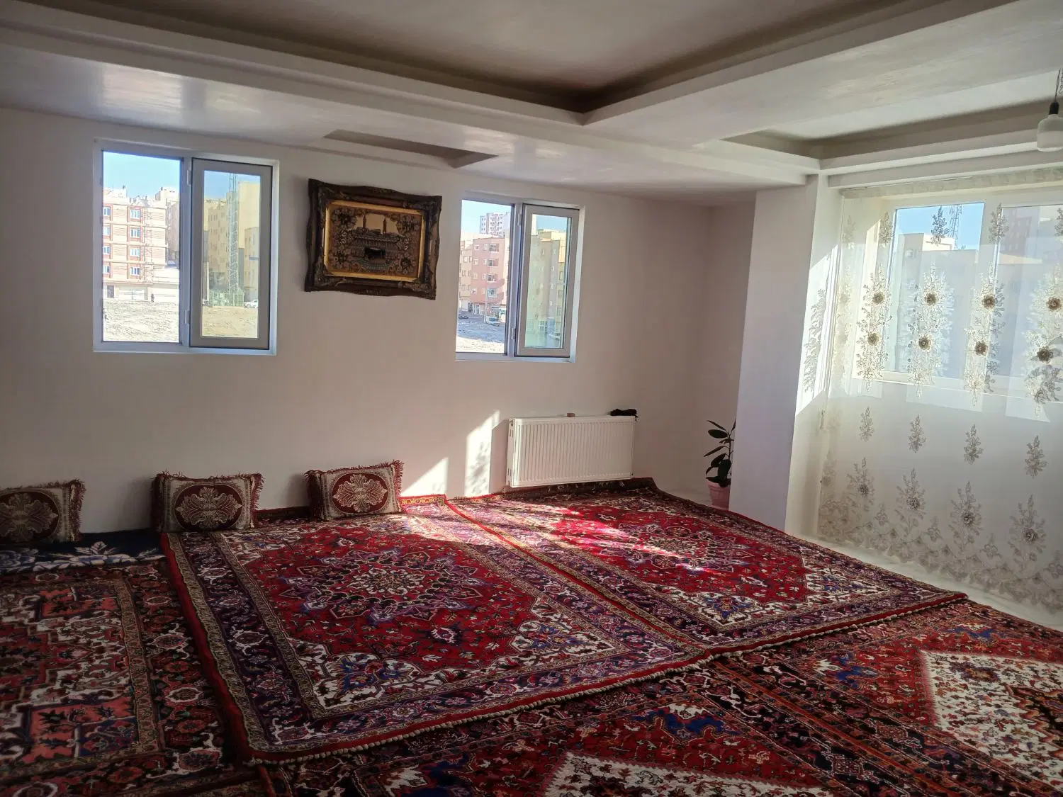 اپارتمان درشهرک اندیشه ۱۳۲متر۳خوابه