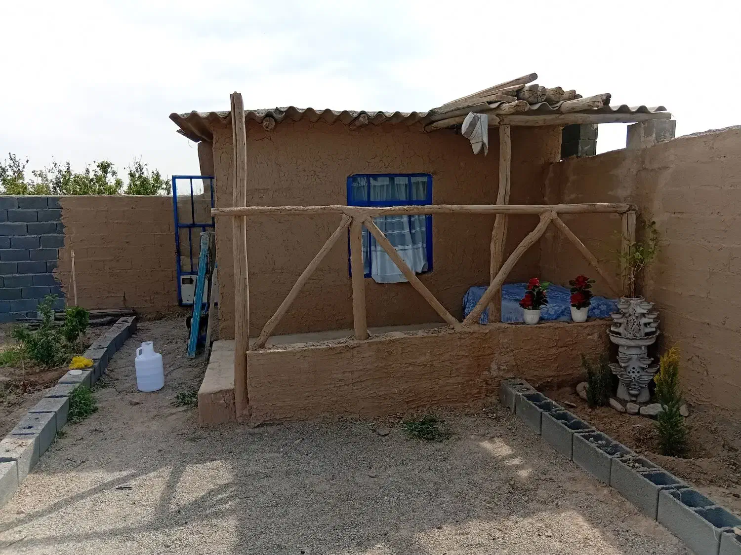 باغچه ویلایی  چهار دیواری۶۳۵ متر شهر‌کی