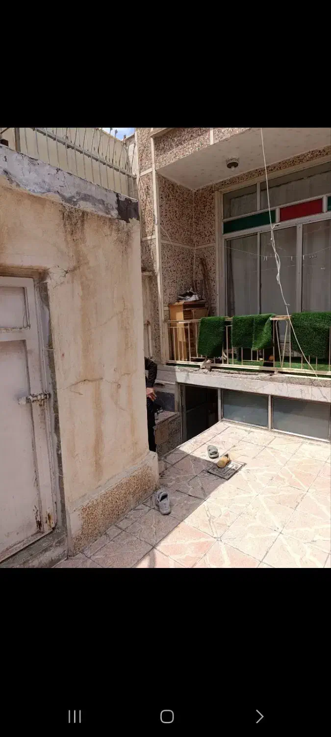خانه ویلایی در مرکز شهر