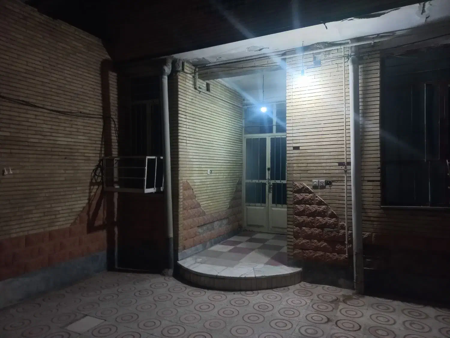 منزل مسکونی ویلایی