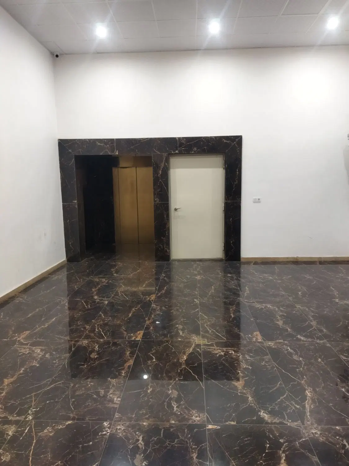 فروش آپارتمان ۶۰ متره فردوسی