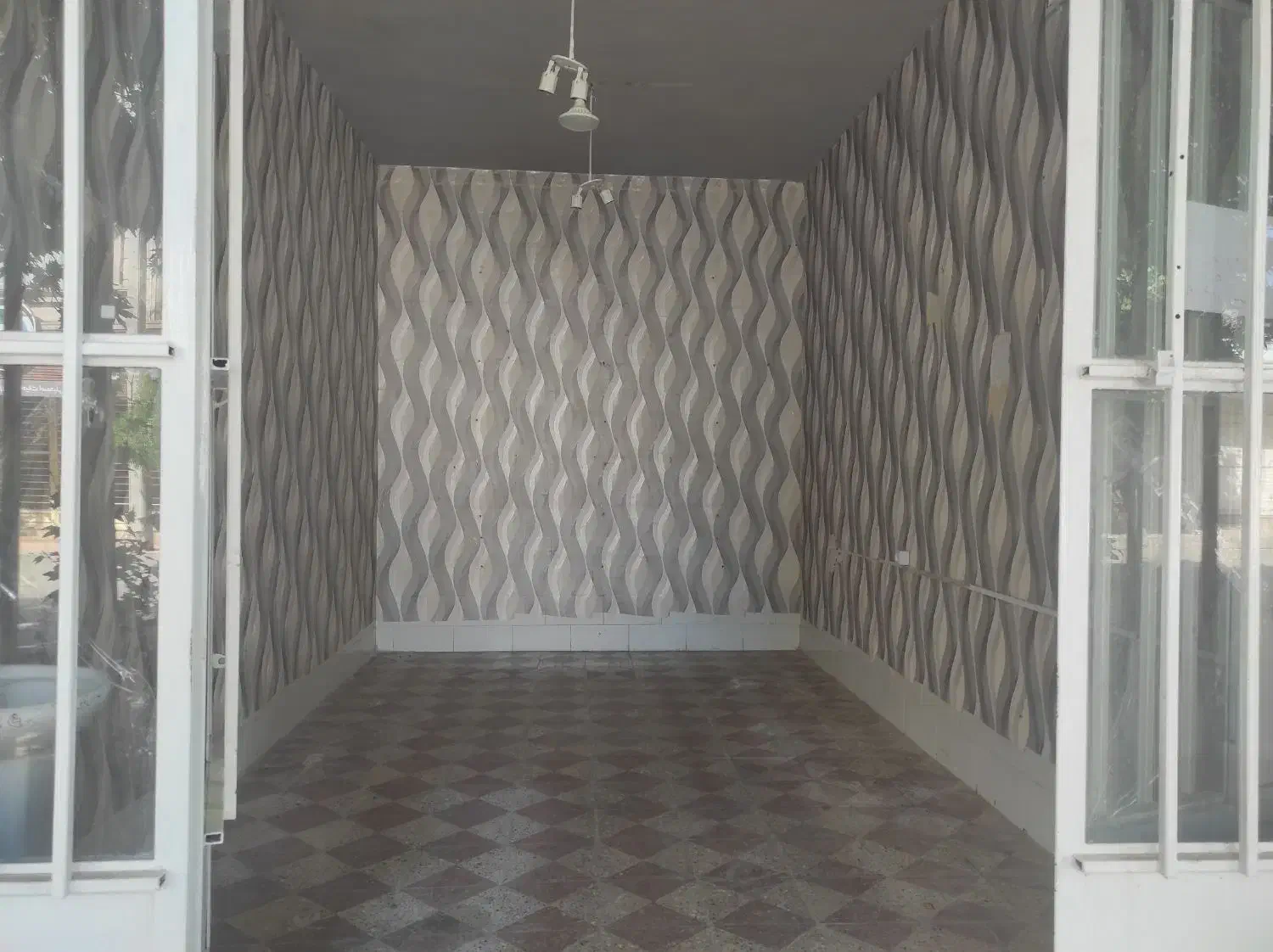 اجاره یک باب مغازه خیابان شهید مطهری