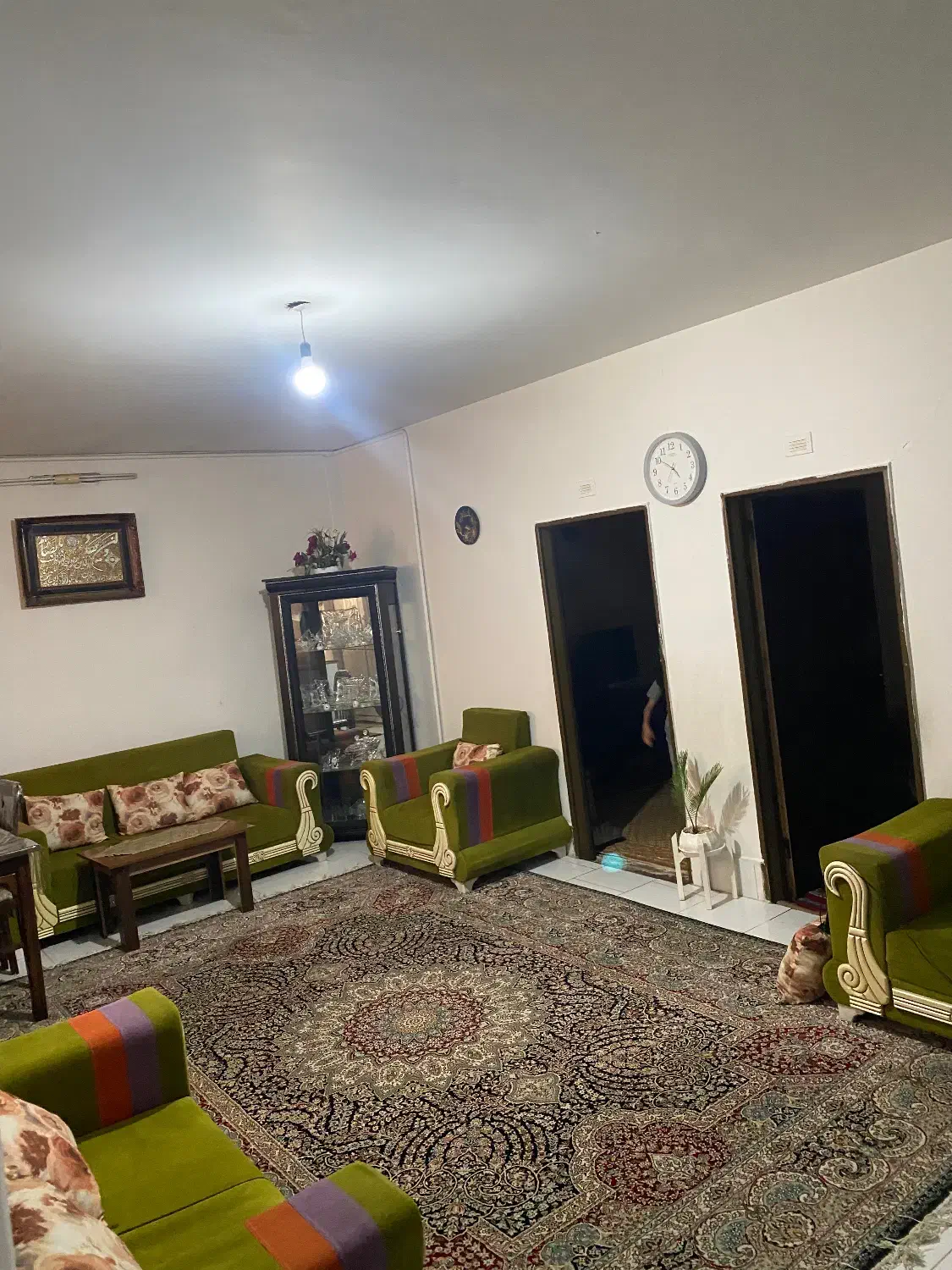 اپارتمان طبقه دوم ۸۰متری